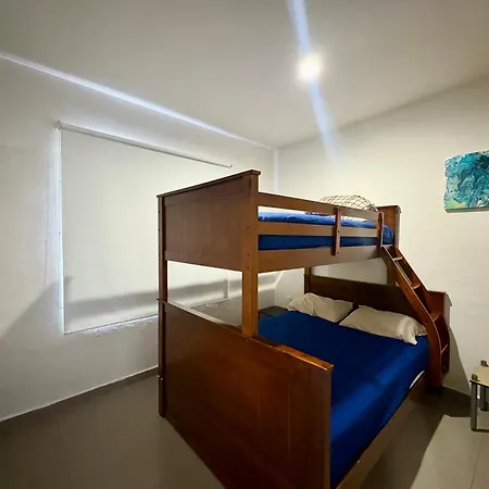 Departamento en CERRITOS a 2 cuadras de PLAYA - 403 V --2